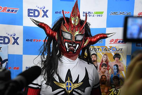 4日 5日はシッカリ見届けてほしい 引退 を控えるライガーがtakaみちのくとのシングル戦に快勝 Just Tap Out 11 14後楽園結果 新日本プロレスリング