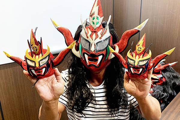 ピンク・ブルー 獣神サンダーライガー プロレス マスク - crumiller.com