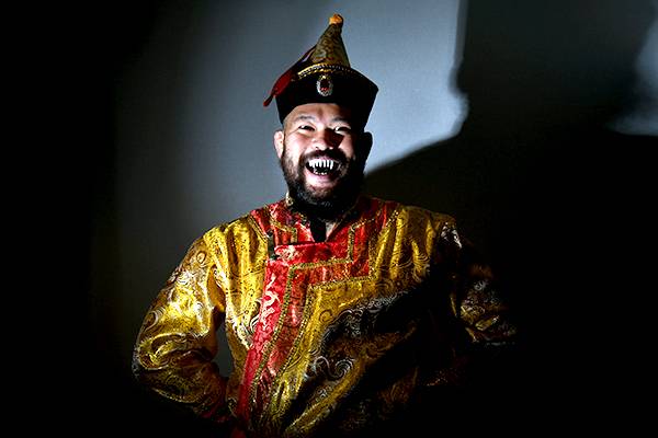 今回の X は余とオスプレイが認め 太鼓判を押した猛者中の猛者じゃ 驚異の 支配者 グレート O カーン選手に直撃インタビュー 前編 新日本プロレスリング