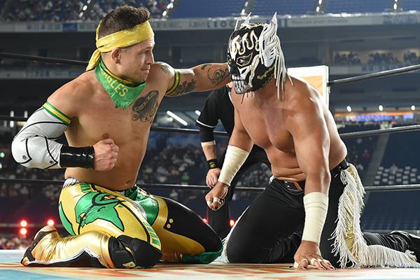 新日本プロレス 応援ボード ネームボード 内藤哲也 タイチ エル