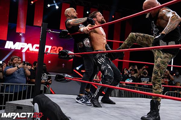 新作グッズ さらにonちゃんコラボにタオルが登場